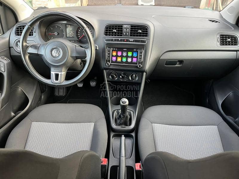 Volkswagen Polo 1.2tdi / N.A.V.I