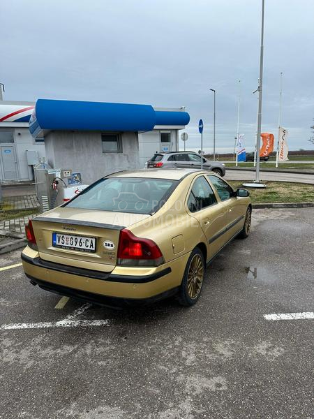 Volvo S60 D5