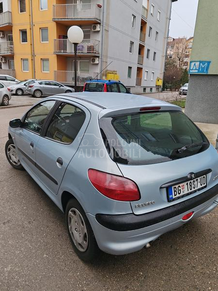 Peugeot 206 1.4 E X T R A