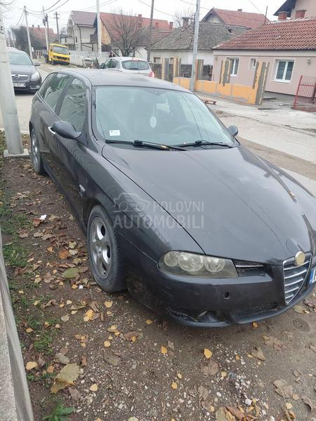 Alfa Romeo 156 1.9 JTD Ristajling