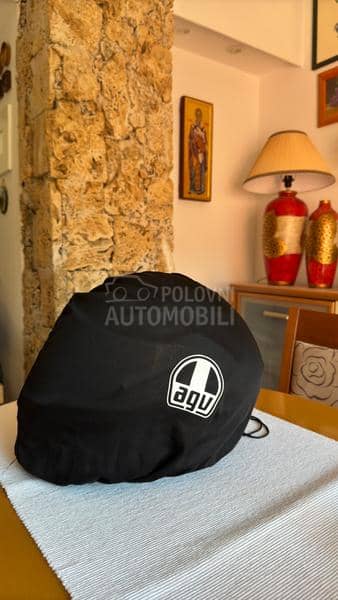 AGV flip up sa komunikatorom