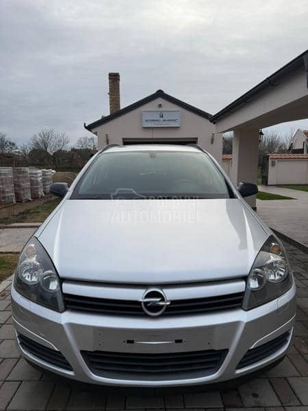 Opel Astra H 1.7CDTI COSMONOVA