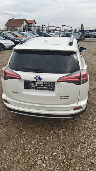 Toyota RAV 4 2.5 HYBRID