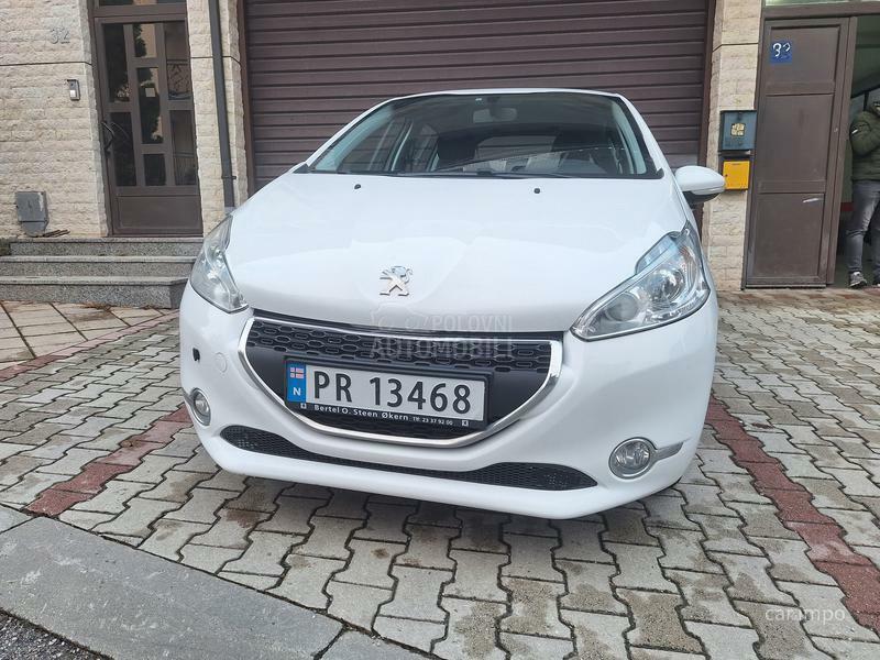 Peugeot 208 1.2 vti