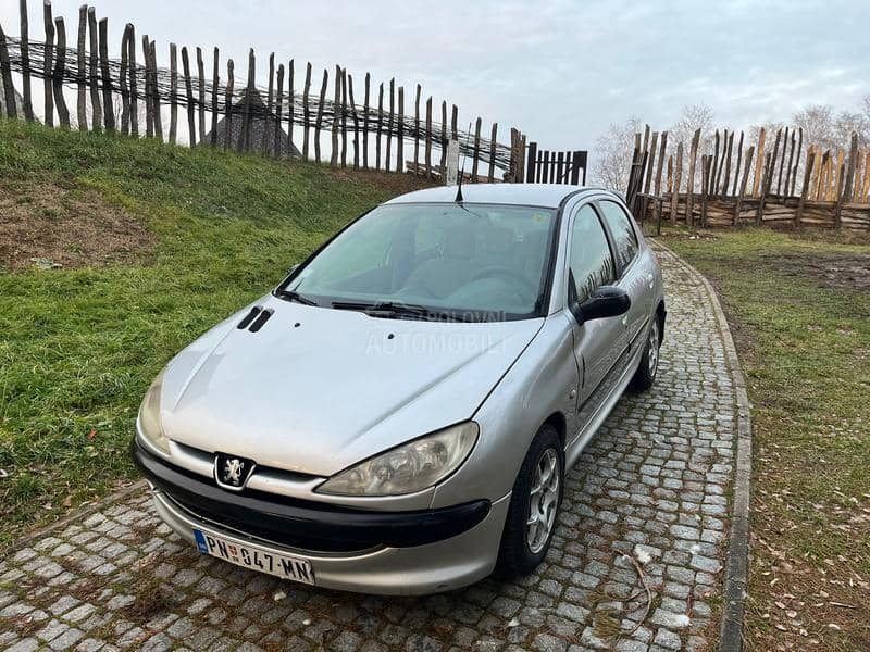 Peugeot 206 