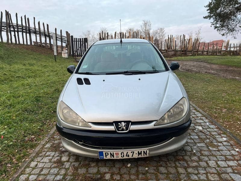 Peugeot 206 