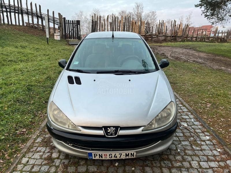 Peugeot 206 