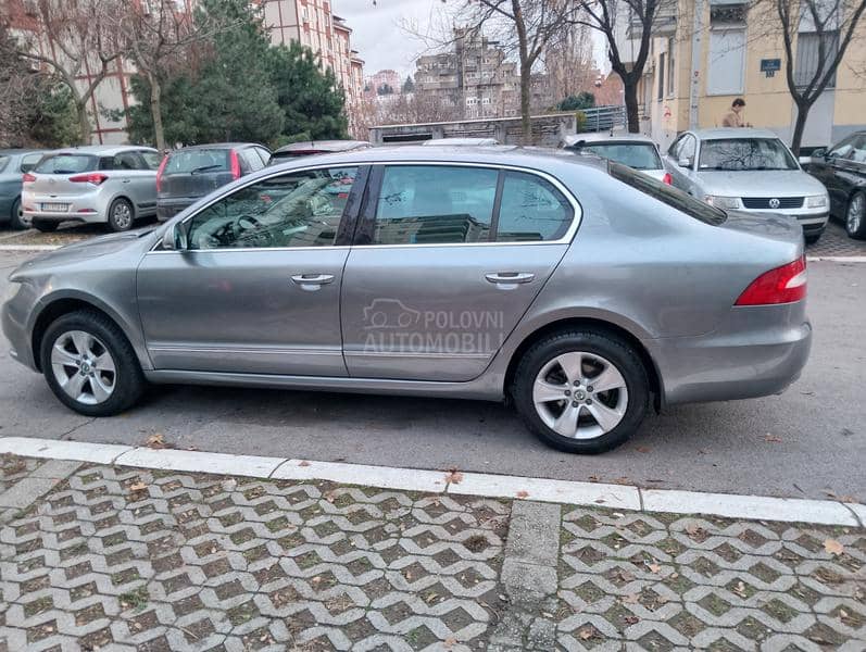 Škoda Superb 1.8