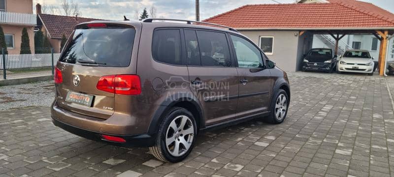 Volkswagen Touran 2.0 TDI DSG