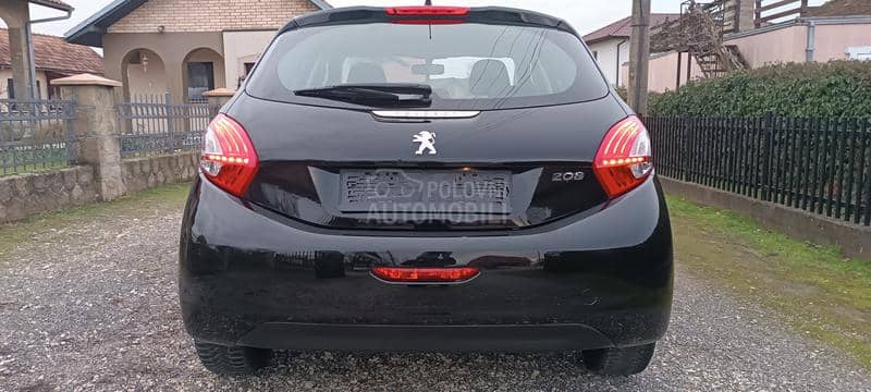 Peugeot 208 1.2 TOOP-CH