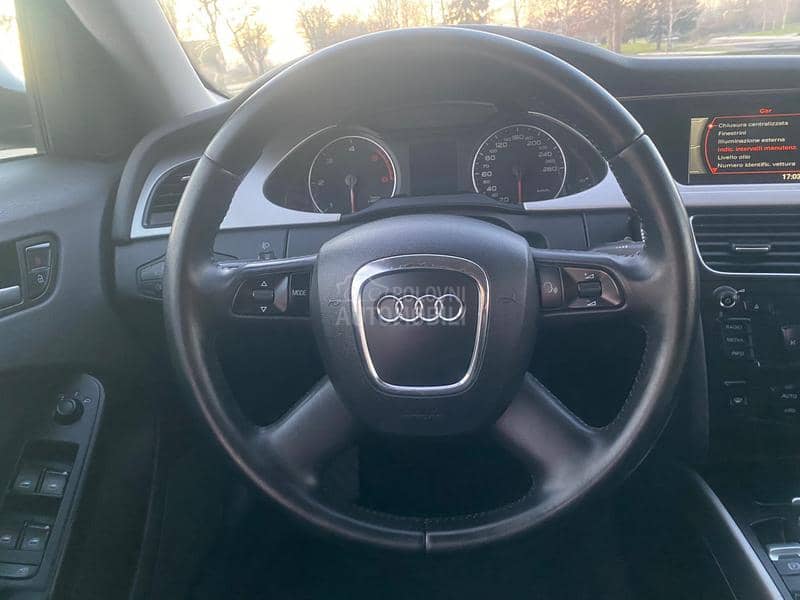 Audi A4 2.0 D Black Pak