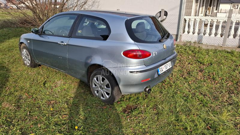 Alfa Romeo 147 