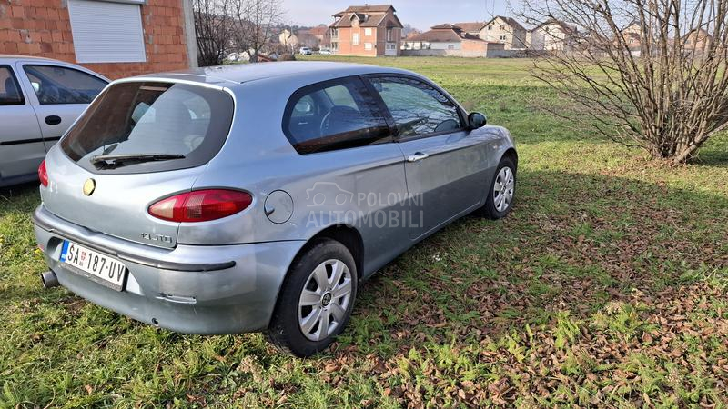 Alfa Romeo 147 