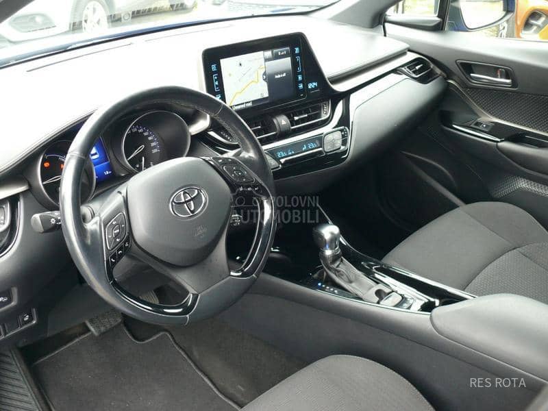 Toyota C-HR 1.8 Hybrid LOUNGE