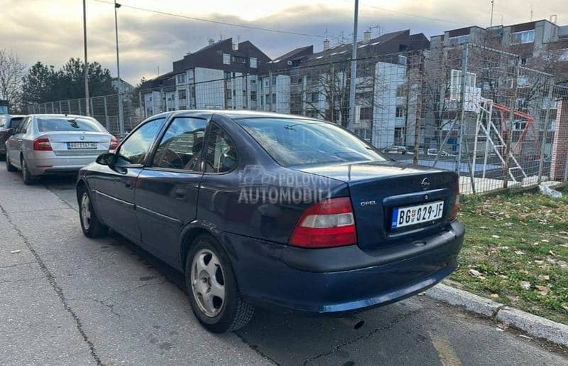 Opel Vectra B 