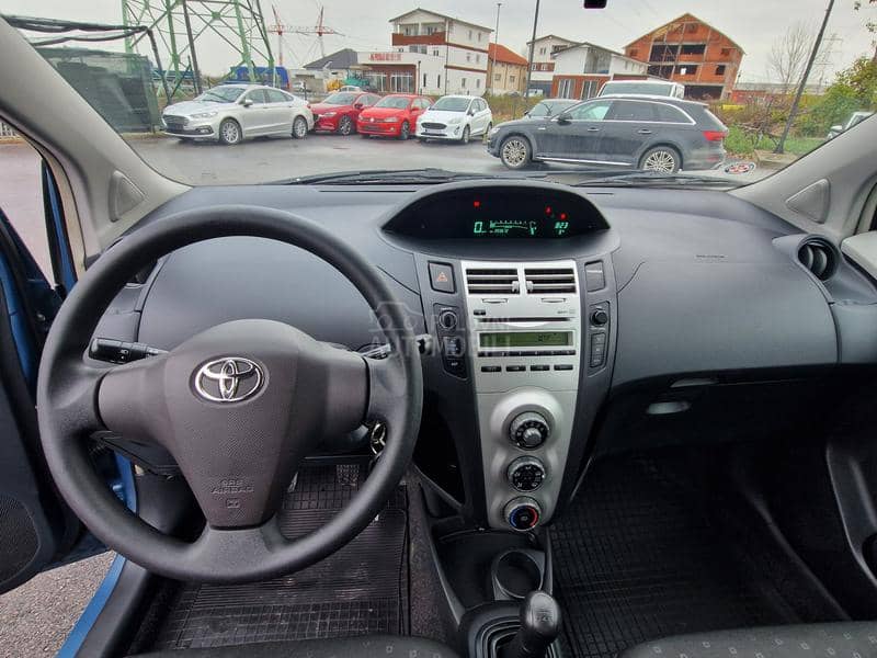 Toyota Yaris 1.33 VVT-i KA0 N0VA