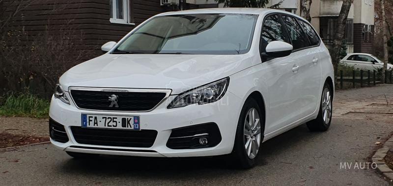 Peugeot 308 1.5 131hp RESTYLING