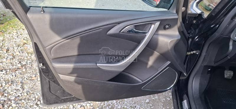 Opel Astra J 1.4 BENC ATMOSVERAC