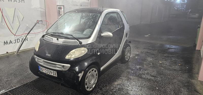 Smart ForTwo auto