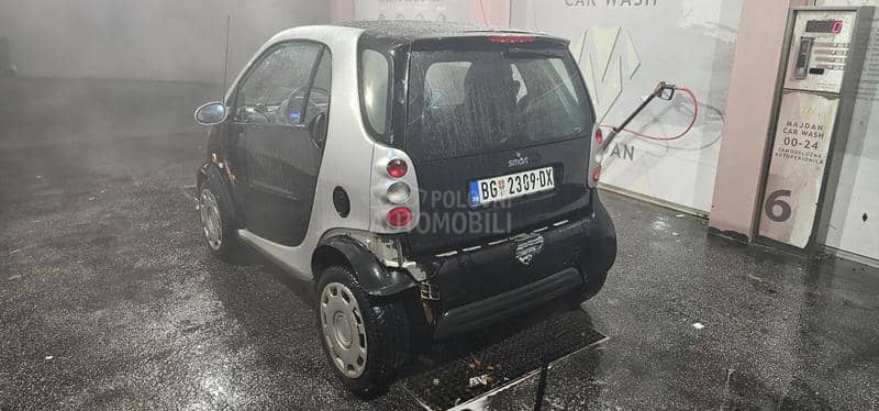 Smart ForTwo auto