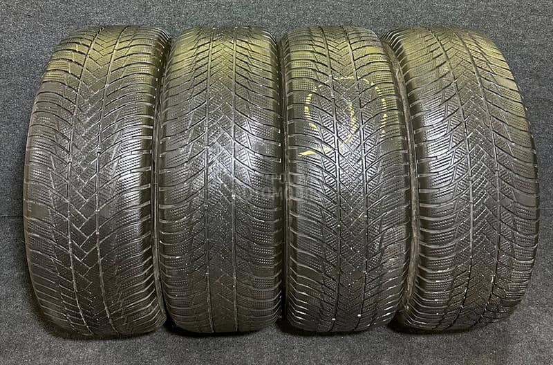 Bridgestone 255/35 R20 Zimska