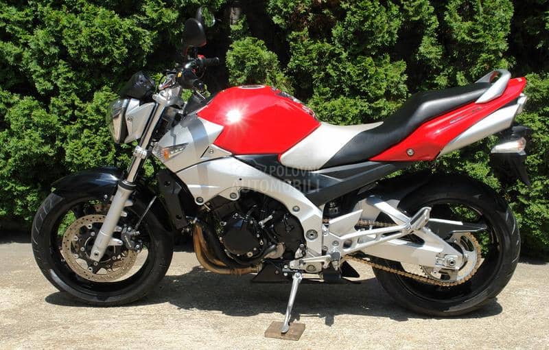 Suzuki GSR 600 FI CH