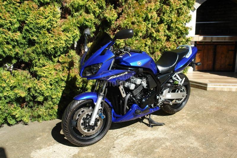 Yamaha FZS 600 FAZER 600 CH