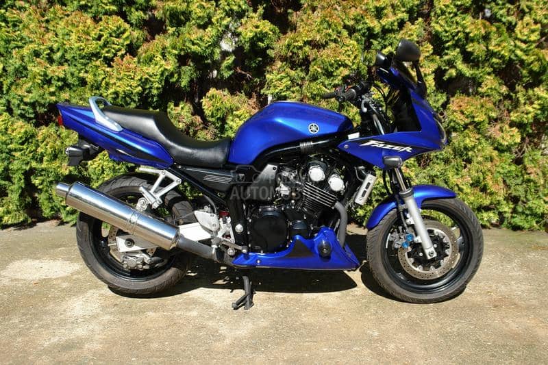 Yamaha FZS 600 FAZER 600 CH