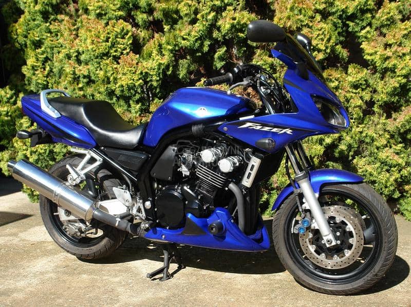 Yamaha FZS 600 FAZER 600 CH