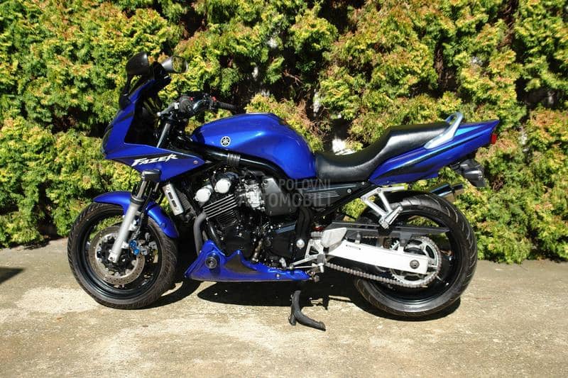 Yamaha FZS 600 FAZER 600 CH