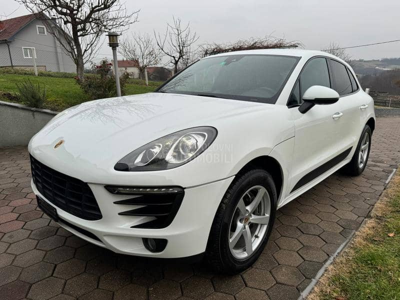 Porsche Macan S iz CH