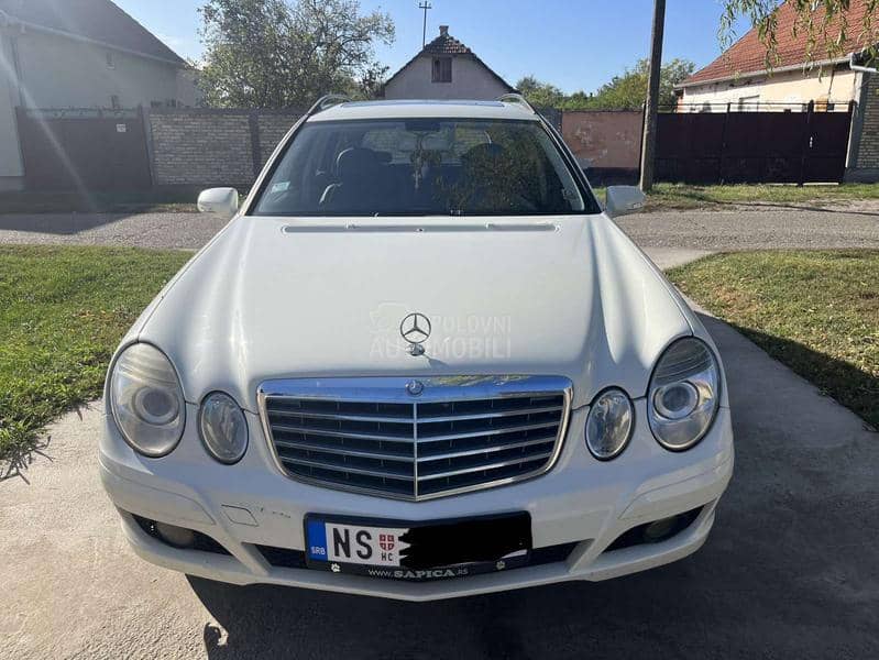 Mercedes Benz E 200 