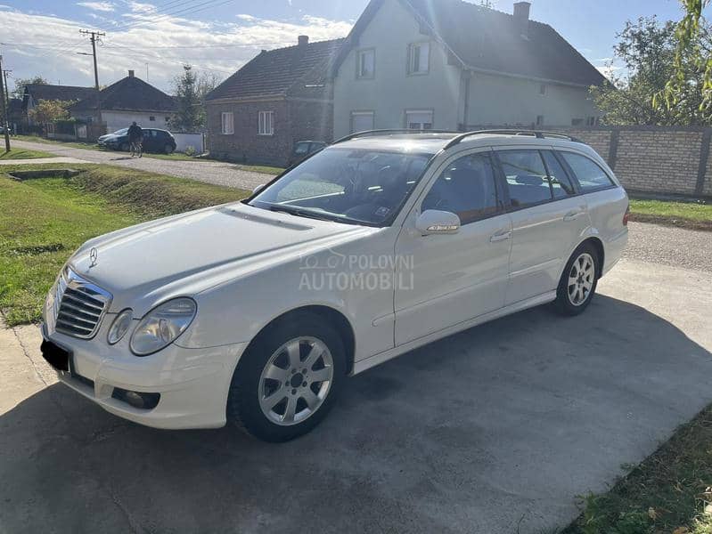 Mercedes Benz E 200 