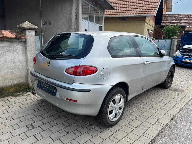 Alfa Romeo 147 1.6