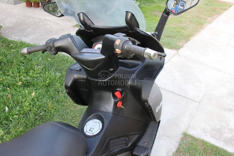 Gilera Nexus 500