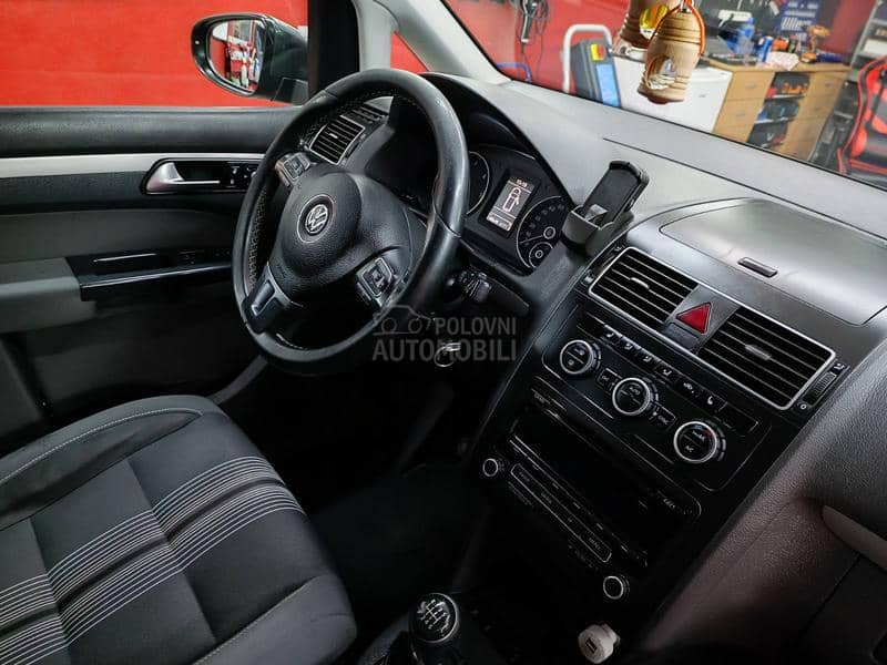 Volkswagen Touran 1,6 tdi