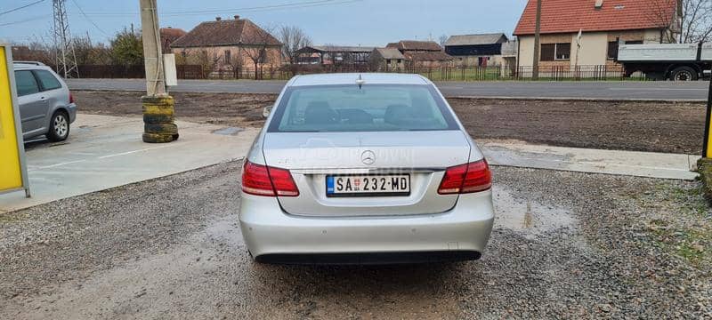 Mercedes Benz E 200 w212