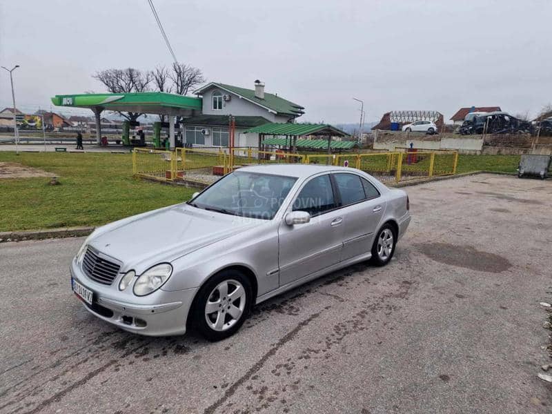 Mercedes Benz E 270 