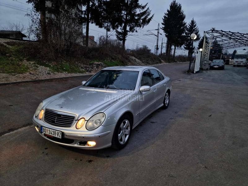 Mercedes Benz E 270 