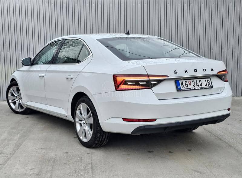 Škoda Superb 2.0tdi/DSG/VIRTUAL