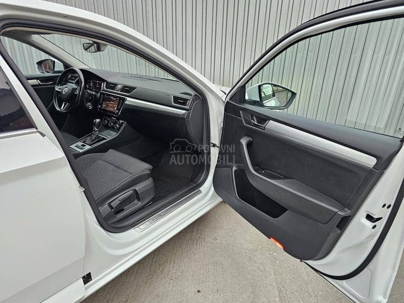 Škoda Superb 2.0tdi/DSG/VIRTUAL