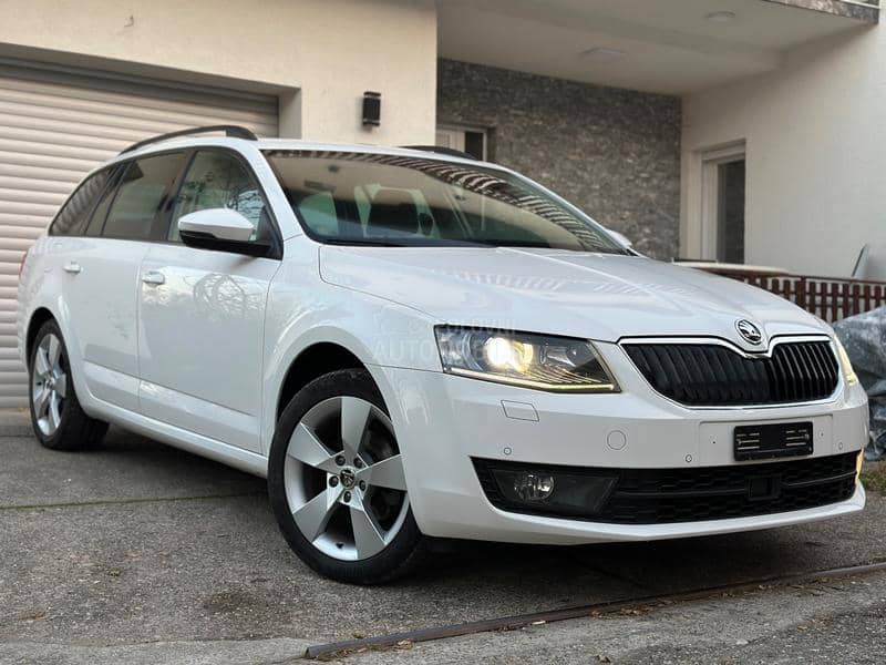 Škoda Octavia 1.6TDI DSG JOY CH