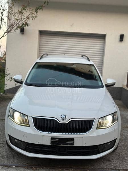 Škoda Octavia 1.6TDI DSG JOY CH