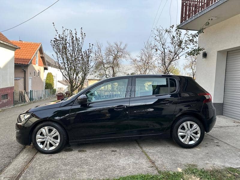 Peugeot 308 60.000k.m. CH