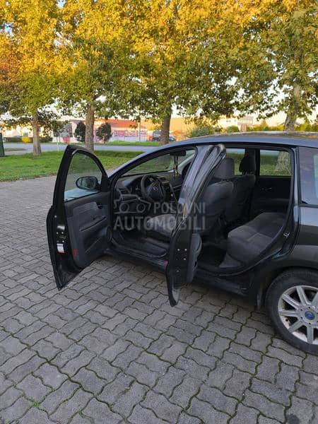 Fiat Croma 1.9 Mtj Prekorektna