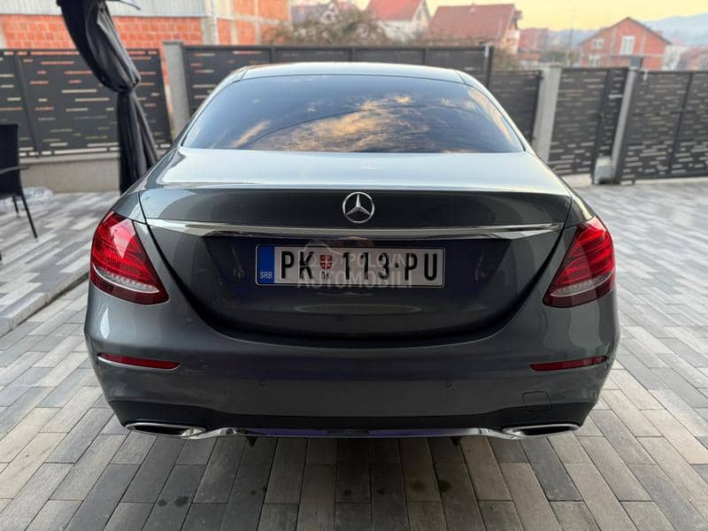 Mercedes Benz E 220 AMG Virtual