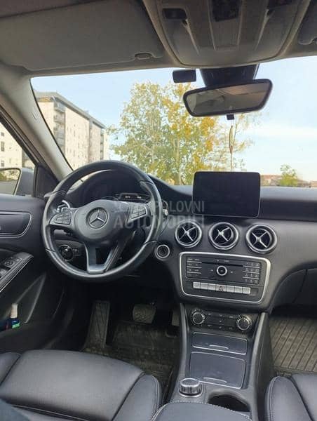 Mercedes Benz A 180 