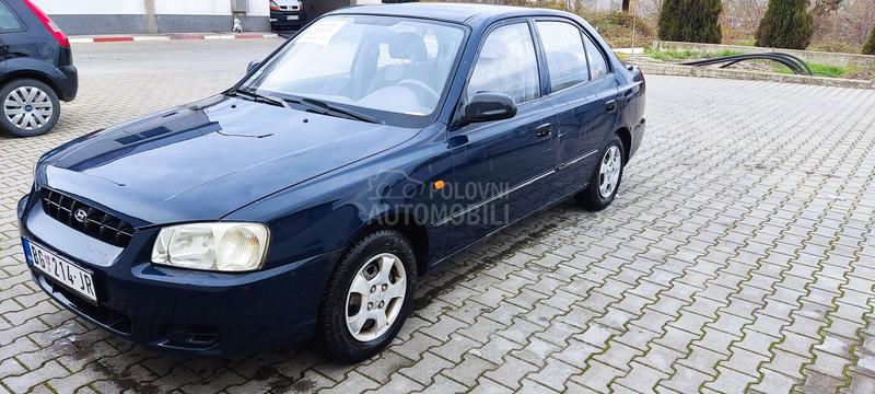 Hyundai Accent 