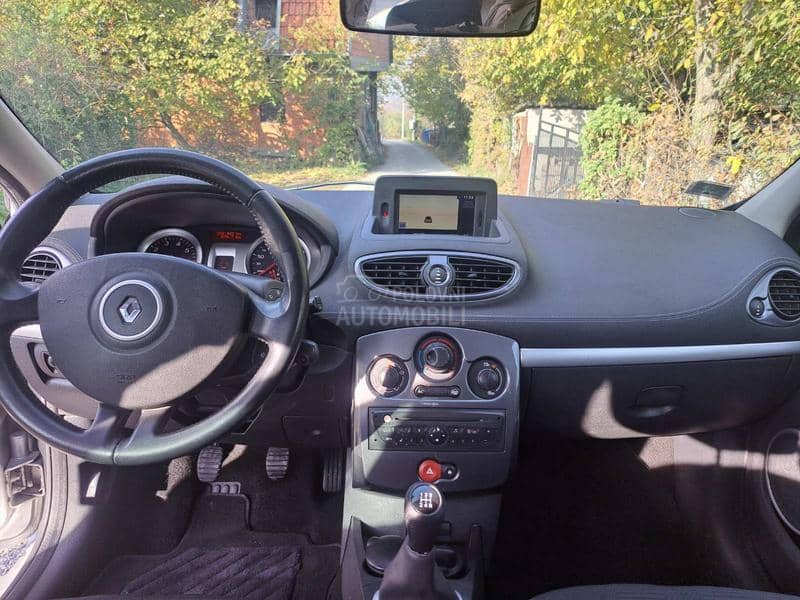 Renault Clio 1.2 B 16V