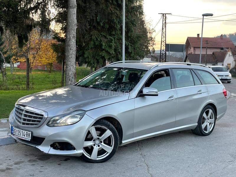 Mercedes Benz E 200 